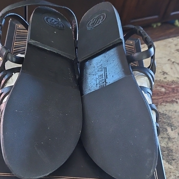 Ivy Kirzhner New York gladiator sandals.  - Picture 4 of 7